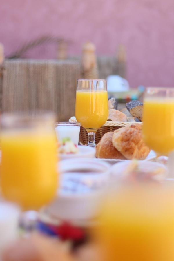 Riad Marrakech Doors มาร์ราเกช ภายนอก รูปภาพ