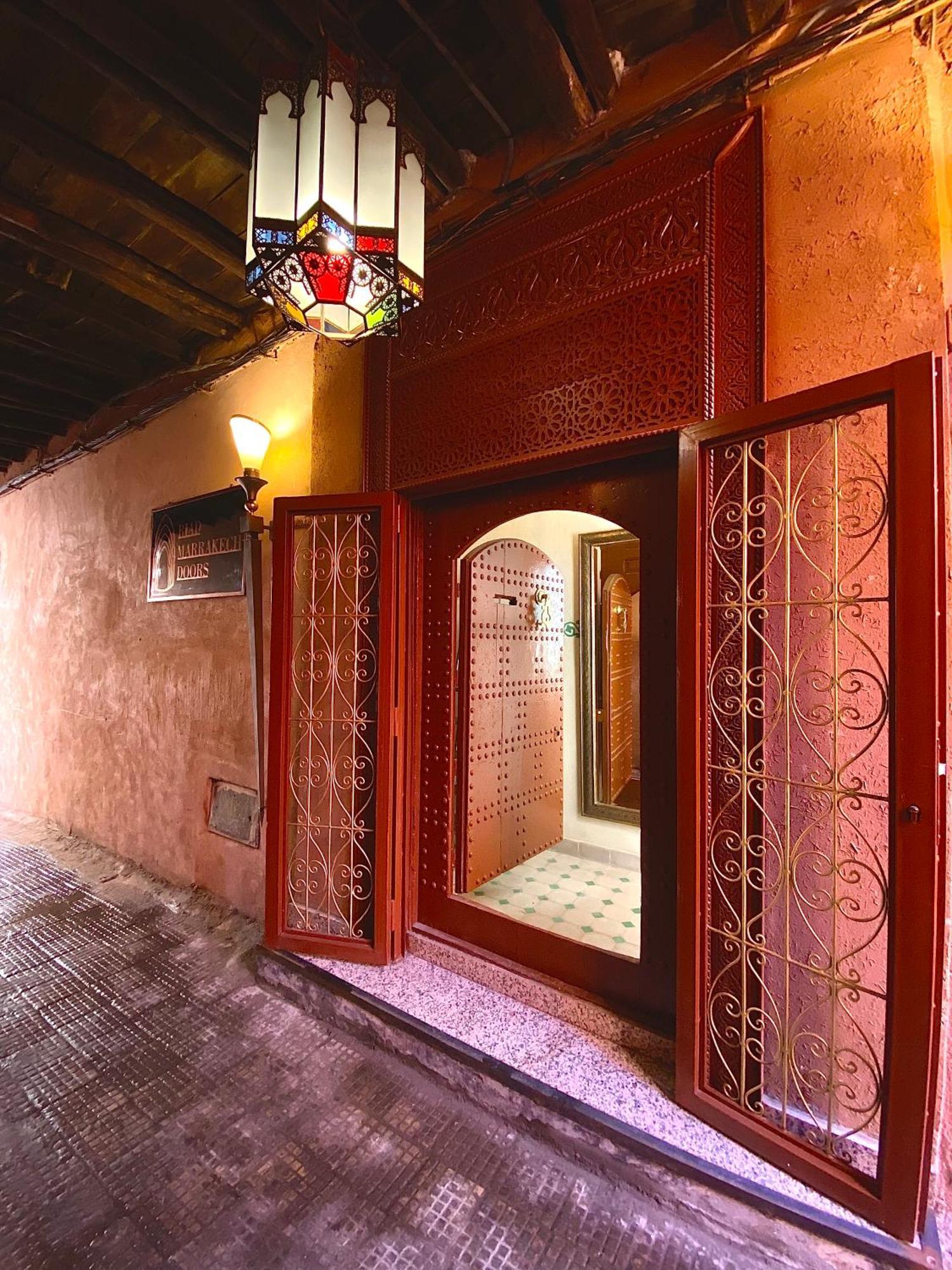 Riad Marrakech Doors มาร์ราเกช ภายนอก รูปภาพ